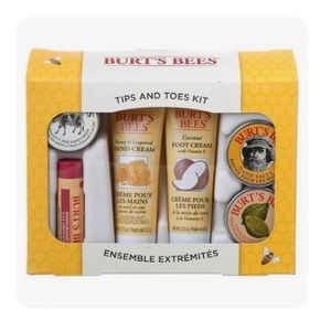 Burt’s Bees - Tips & Toes Kit